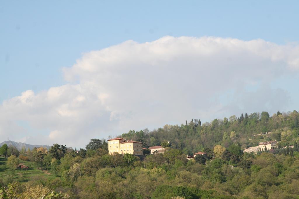 بيرغامو B&B Villa Sant'Anna الغرفة الصورة